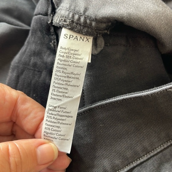 SPANX Stretch Ankle Twill Cargo Pants Washed Black XS Tall Long - Picture 15 of 16